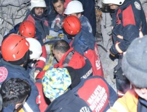 Kahramanmaraş merkezli depremlerde can kaybı 12 bini aştı