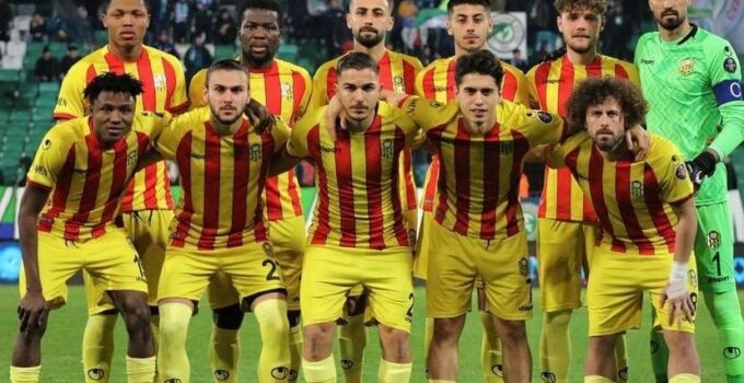 Yeni Malatyaspor’da 10 futbolcu takımdan ayrıldı